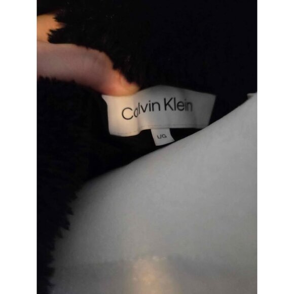 Calvin Klein down jacket large - Picture 5 of 10